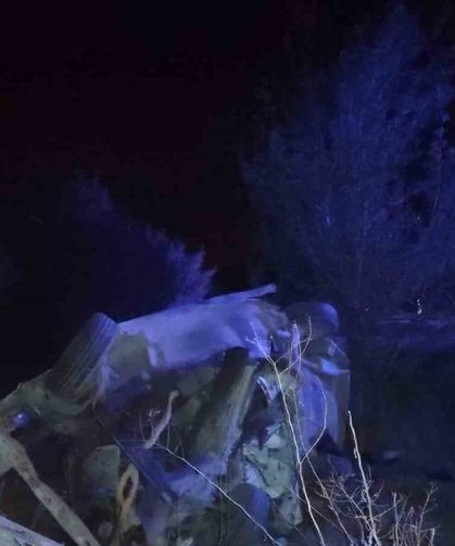Afyonkarahisar’da trafik kazası: 1 ölü, 2 yaralı