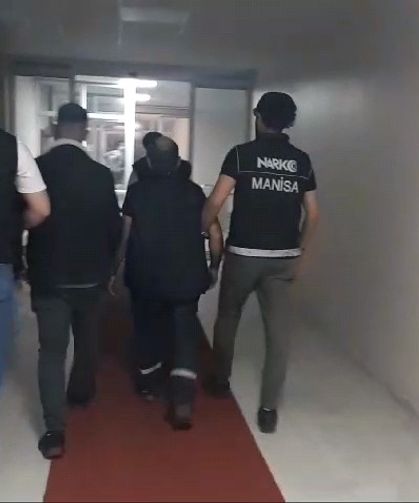 Manisa’da uyuşturucu operasyonu: 13 tutuklama