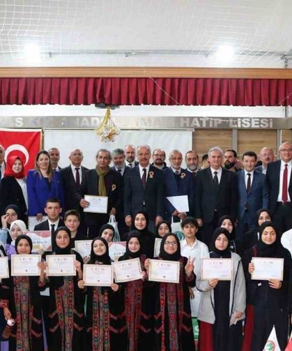 Sivas’ta Arapça şiir yarışması düzenlendi