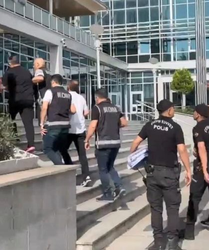 Mersin Tarsus’ta suç şebekesi çökertildi: 3 tutuklama