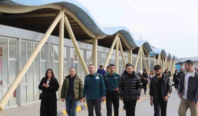 Iğdır Üniversitesi öğrencilerinden Dilucu Sınır Kapısı’na teknik gezi