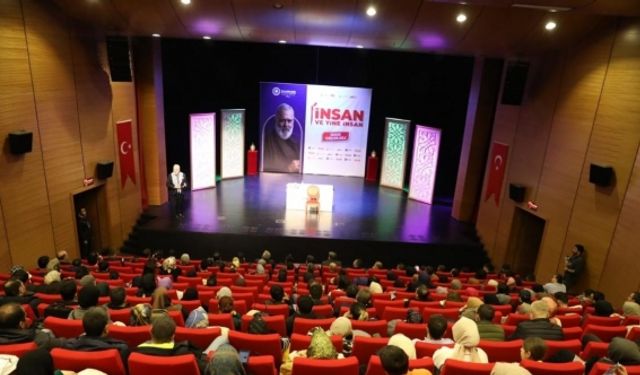 Yazar Bahadır Yenişehirlioğlu Diyarbakırlılarla buluştu