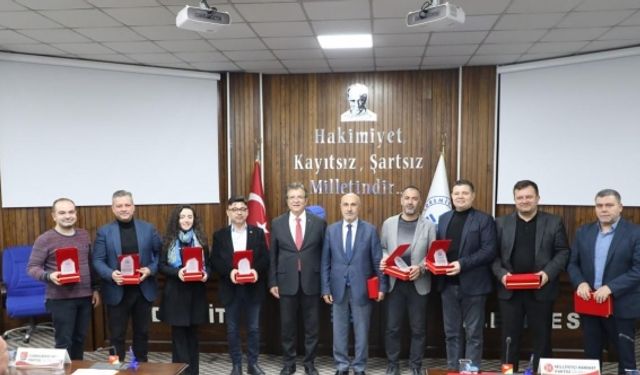 Edremit Belediye Meclisi’nde veda toplantısı