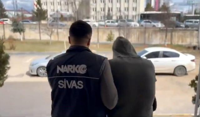 Sivas’ta 3 ayrı uyuşturucu operasyonu: 10 tutuklama