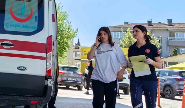 Bursa’da otomobilin çarptığı bisikletli kız yaralandı