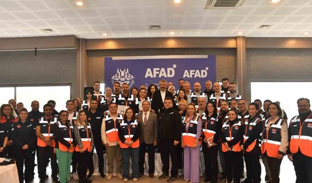 Edirne’de AFAD gönüllüleri sertifikalarını aldı