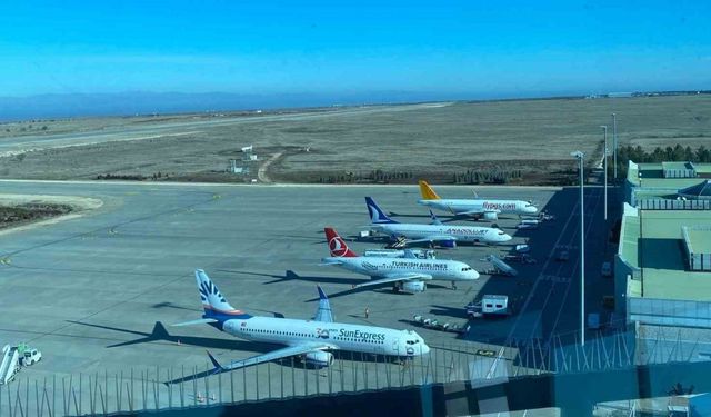 Şanlıurfa GAP Havalimanı’nı yılın ilk çeyreğinde 200 bin kişi kullandı