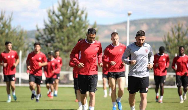 Sivasspor’da Başakşehir maçı hazırlıkları başladı