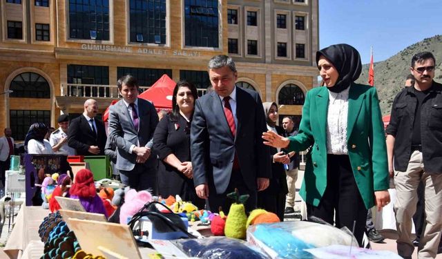 Gümüşhane’de yükümlülerin el sanatları sergisi büyük beğeni topladı