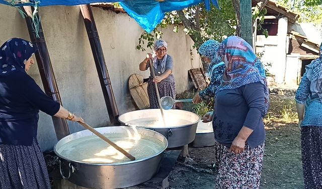 Bilecik’te asırlık gelenek köy kadınları tarafından yaşatılıyor