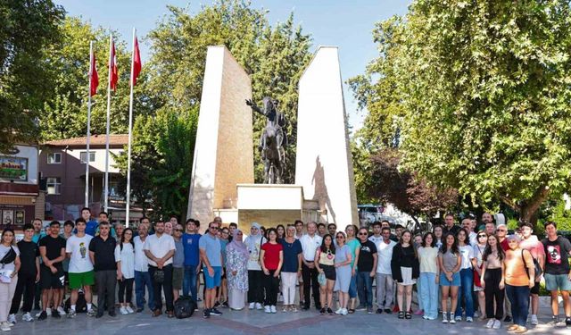 Denizli’de gençlik kampı devam ediyor