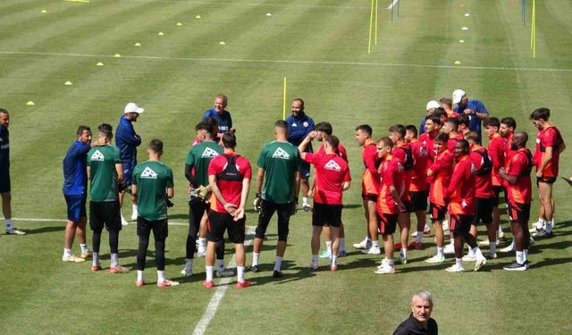 Gaziantep FK, günde çift antrenmanla yeni sezona hazırlanıyor