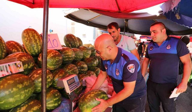 İlkadım’da pazarlar kontrol altında