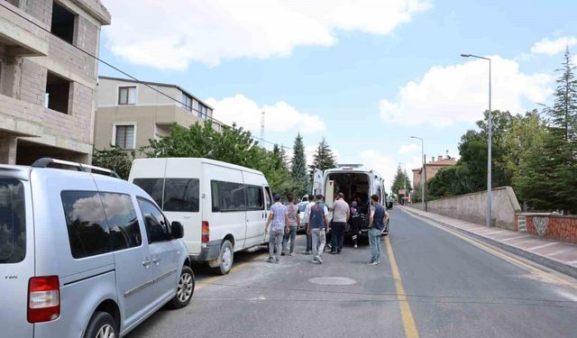 İnşaattan düşen işçi yaralandı