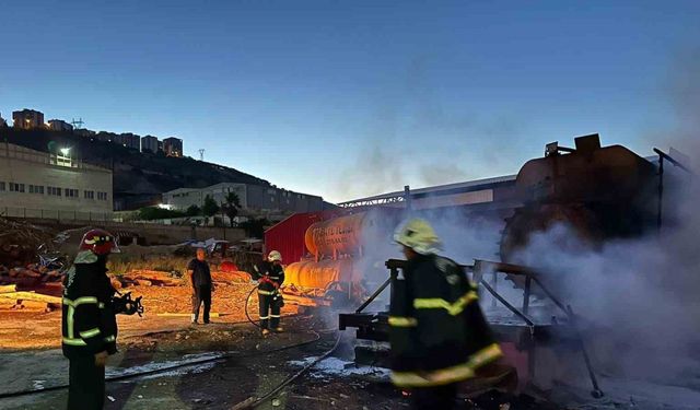 Kahramanmaraş’ta iş yeri yangını