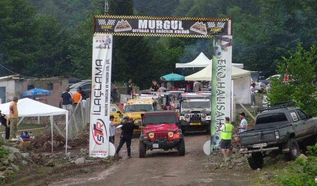 Karadeniz Offroad kupası ikinci yarışları Artvin’de düzenledi