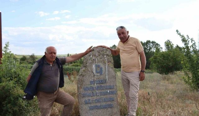 Osmancıklı sadrazama Hitit taş kabartma sanatıyla anıt mezar yapılacak