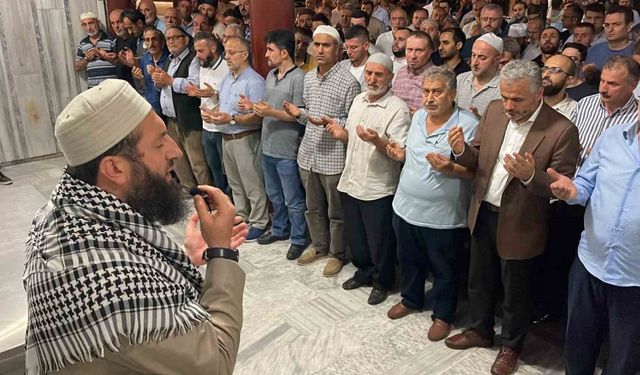 Rize’de Hamas lideri Haniye için gıyabi cenaze namazı kılındı