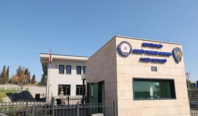 Şehidin adı polis merkezinde yaşatılıyor