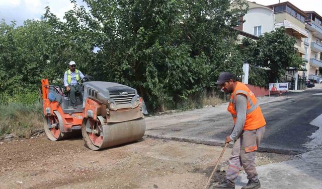 Tepeköy Mahallesi asfaltla buluşuyor