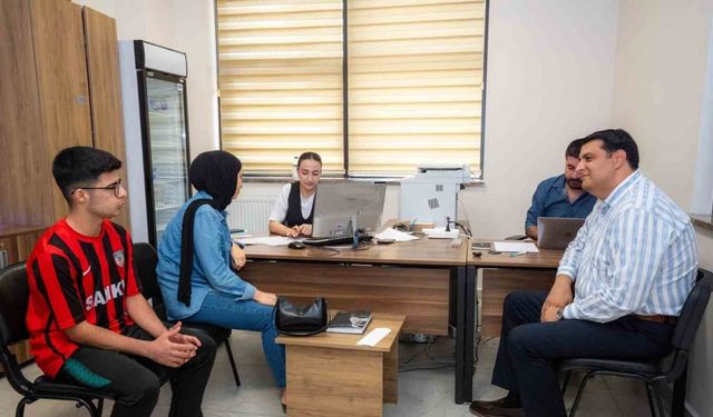 Yılmaz’dan YKS öğrencilerine danışmanlık desteği