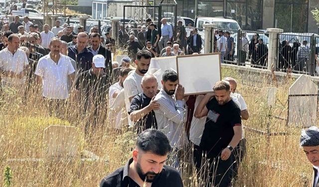 Yüksekova TSO Başkanı Timur Sevi gözyaşları arasında toprağa verildi