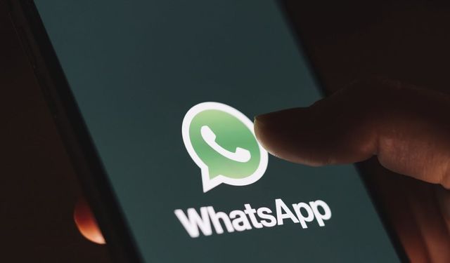 WhatsApp, Popüler "Yazıyor..." Özelliğini Güncelliyor