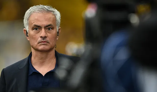 Jose Mourinho: Galibiyeti Samet Akaydin'a Armağan Ediyorum!