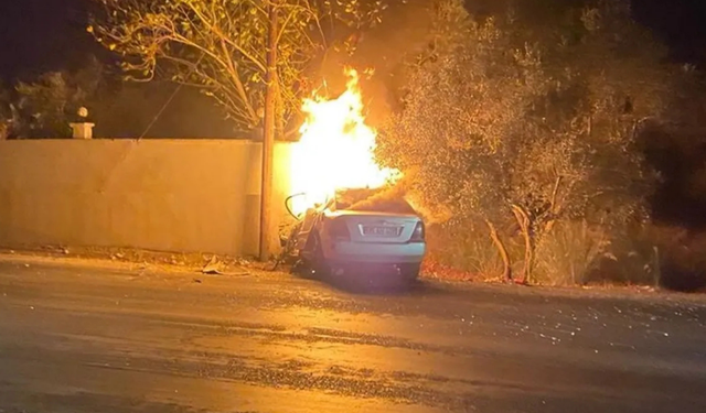 İzmir'de Kaza: Araç Alev Aldı, 1 Kişi Hayatını Kaybetti!