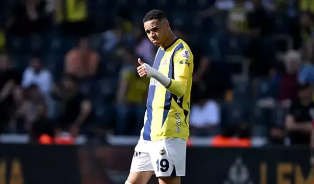 Fenerbahçe'nin Sessiz Golcüsü Patladı: En-Nesyri'den 30 Gollük Sezon!