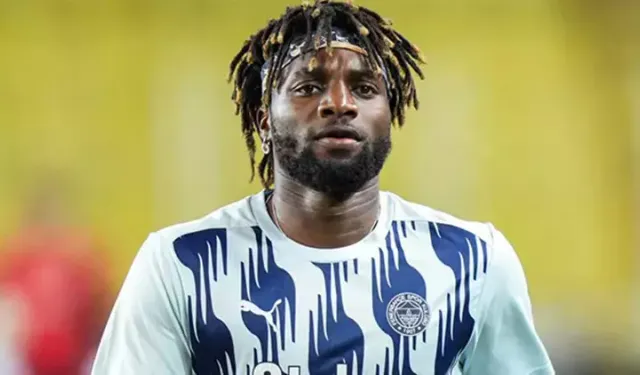 Saint-Maximin Fenerbahçe'ye Veda Etti: "Kalbimde Her Zaman Özel Bir Yere Sahip Olacak"