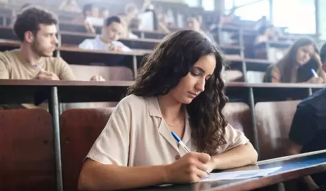 KPSS'de İlk Dalga: Soru ve Cevaplar Yayımlandı, Sonuç Tarihi Belli Oldu