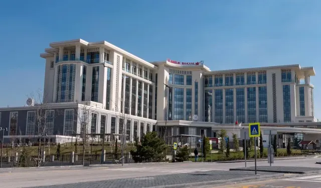 Sağlık Bakanlığı 2025 Yılı 2. Dönem Atama Kurası İçin Başvuruları Başlattı