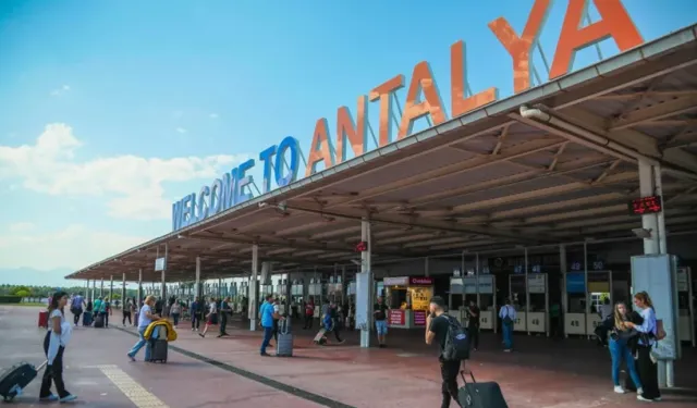 Antalya'da Turizmde Kasım Rezervasyonları Rekor Hızla Artıyor