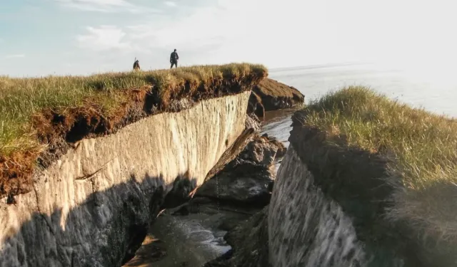Buzlar Çözülüyor, Tehlike Uyanıyor: Binlerce Yıllık Mikroplar Yeniden Hayatta