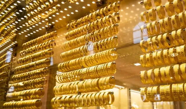 Yeni Yıla Altın Damgası: 1 Ocak’ta Fiyatlar Yönünü Yukarı Çevirdi