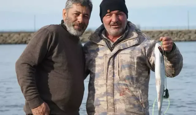 Kafes Patlaması Sonrası Karadeniz’de Oltalar Denize İndi: Sahiller Balıkçılarla Doldu