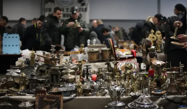 Konya’da Zamanın Durduğu Pazar: Antikalar Kültür Mirasını Yaşatıyor