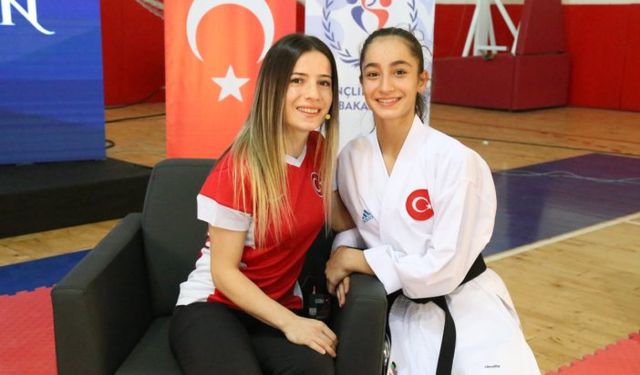 Karatenin Efsane İsimlerinden Serap Özçelik Arapoğlu Aktif Sporculuk Kariyerine Veda Etti