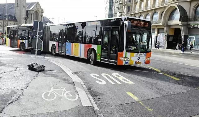 Yapay Zekâ Toplu Ulaşımı Yeniden Yazıyor: Sabit Durak Dönemi Kapanıyor