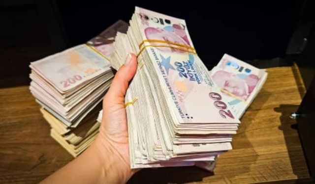 Sosyal Yardım Alanlara Dev Teşvik: İş Görüşmesine Gidene Destek, İşe Girene 10 Bin TL