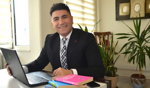 Ertan Şimşek Uyardı: Aile İçi İletişim Çocukların Geleceğini Şekillendiriyor