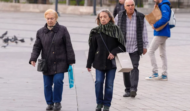 Emekli Maaşında Hacze Fren: Yargıtay’dan Milyonları İlgilendiren Kritik Karar