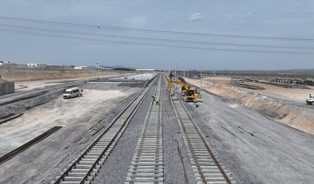 Kayseri’de Demiryolu Lojistik Hamlesi İhracat Maliyetlerini Düşürmeye Hazırlanıyor