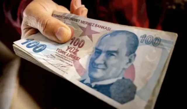 Çöpe Atılan Şişe Artık Para Edecek: ATM’den Nakit Ödeme Dönemi 1 Temmuz’da Başlıyor