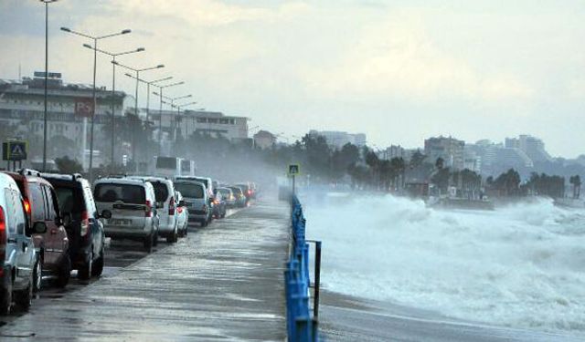 Antalya ve Alanya’ya Sağanak Alarmı: Hafta Sonu Hava Aniden Değişecek