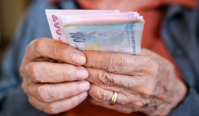 SGK'dan Prim Borçlarına Nefes Aldıran Düzenleme: 72 Ay Taksit, Düşük Faiz ve 10 Milyon TL Teminatsız Limit