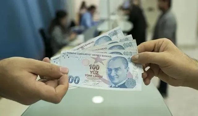 Üniversitelilere Büyük Destek! İlk 100 Bine Giren Öğrencilere Aylık 13 Bin 750 TL Başarı Bursu