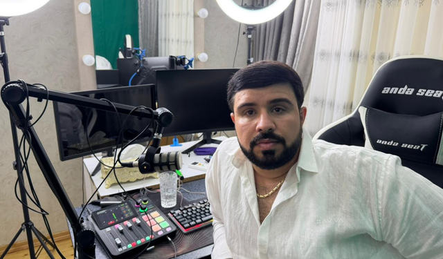 Sosyal medyada “Emin T.M.” adıyla tanınan Emin Abdullayev, eğlence videoları ve vine tarzı içerikleriyle dikkat çekiyor