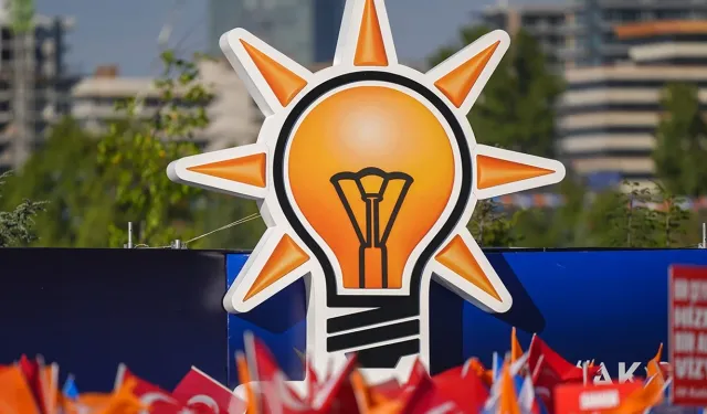 Palu Belediye Meclisinde Dengeler Değişti: 5 Üye Daha AK Parti'ye Katıldı